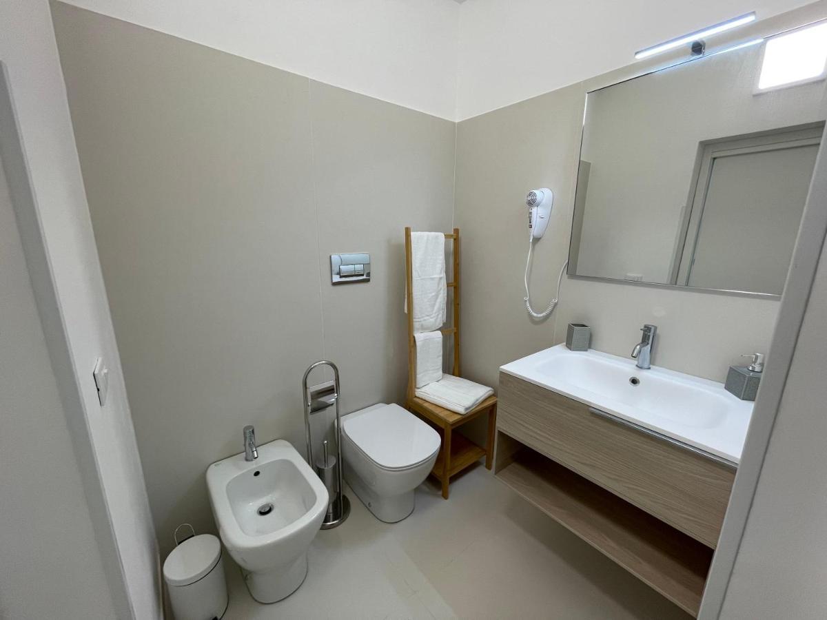 Casa Crispi Hotel Noto Eksteriør billede